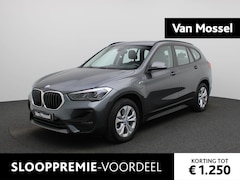 BMW X1 - xDrive25e Executive | Automaat | Camera | Navigatie | Climate Control |