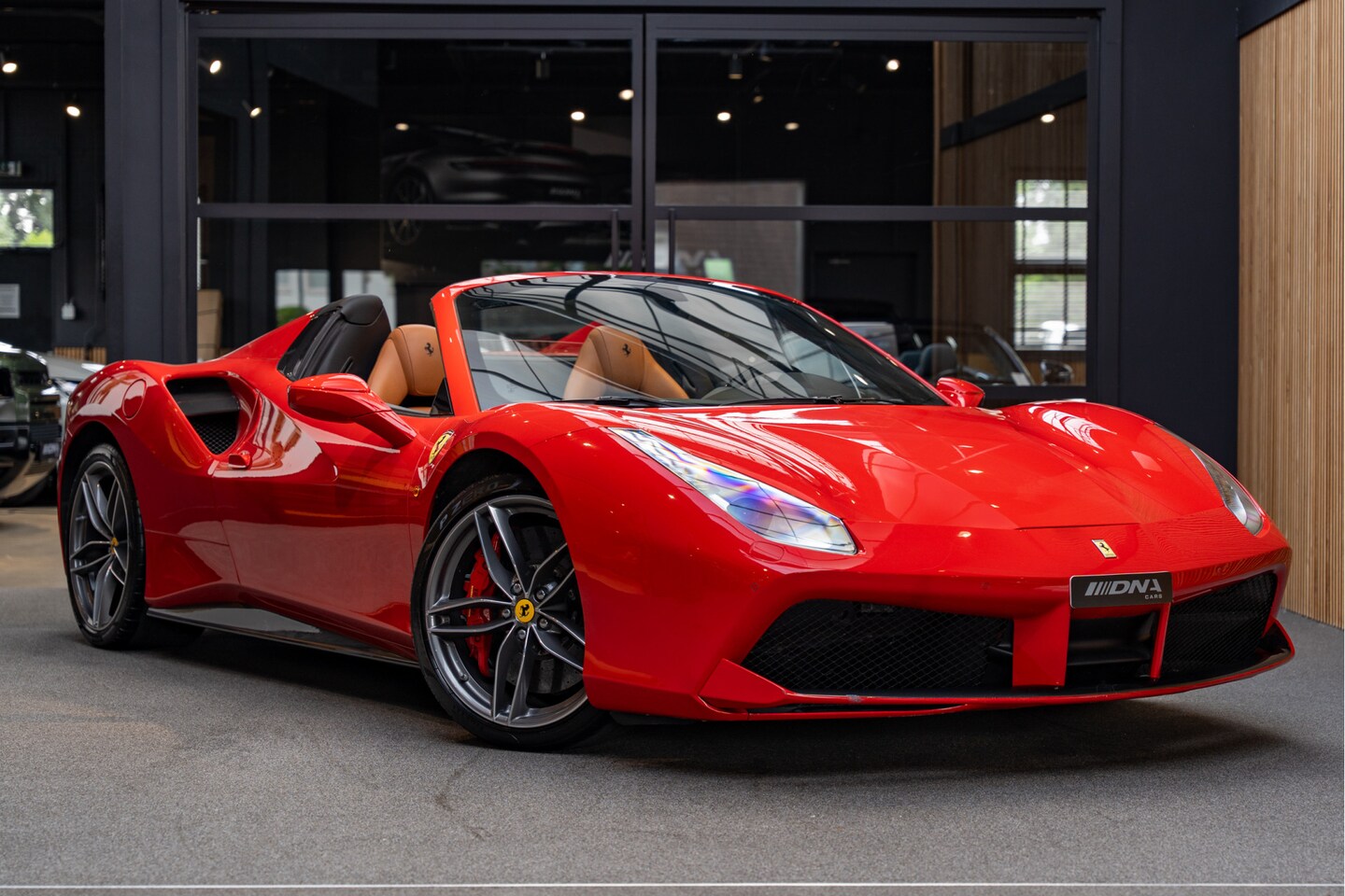Ferrari 488 - Spider Lift Carbon Daytona Seats 3.9 Spider HELE - AutoWereld.nl