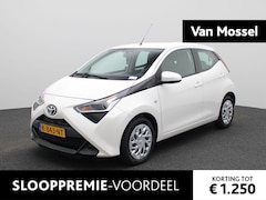 Toyota Aygo - 1.0 VVT-i x-play | Camera | Bluetooth | Airco |