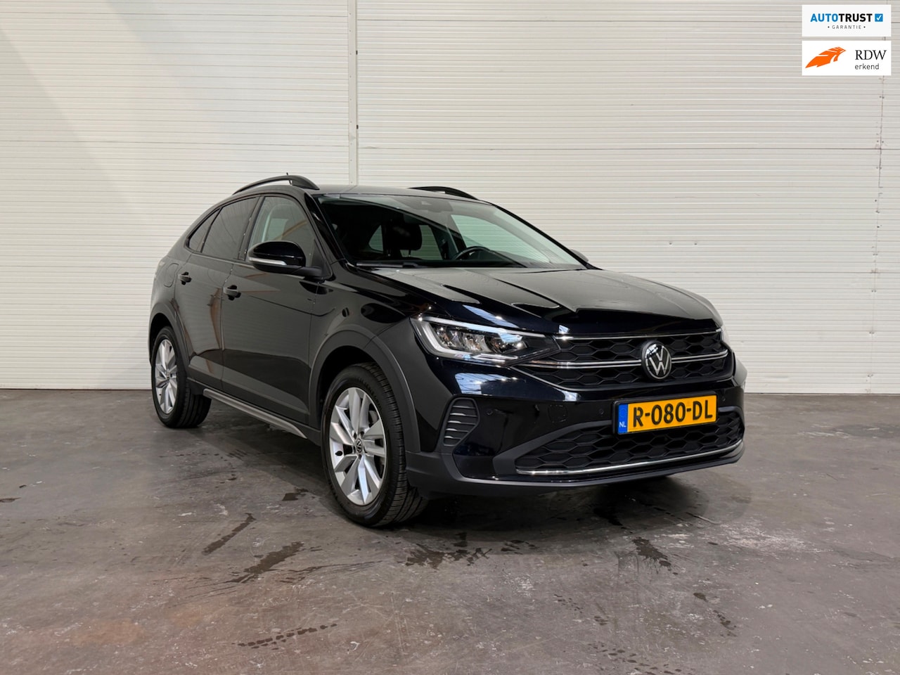 Volkswagen Taigo - 1.0 TSI Life Apple Carplay / 17 inch / Adaptive CC / PDC - AutoWereld.nl