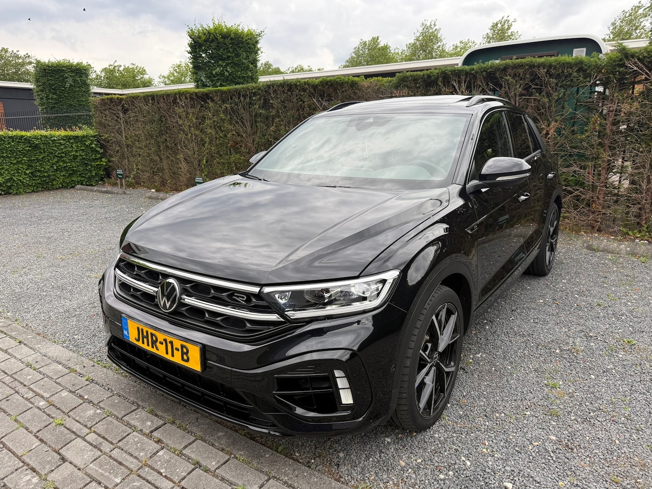 Volkswagen T-Roc - 2.0 TSI 4Motion R |PANO|AKRA|CarPlay|IQ Led|Facelift| Dealer onderhouden - AutoWereld.nl