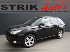 Mitsubishi Outlander - 2.0 PHEV Instyle - SCHUIFDAK - LEDER - TREKHAAK - NAVIGATIE - CAMERA