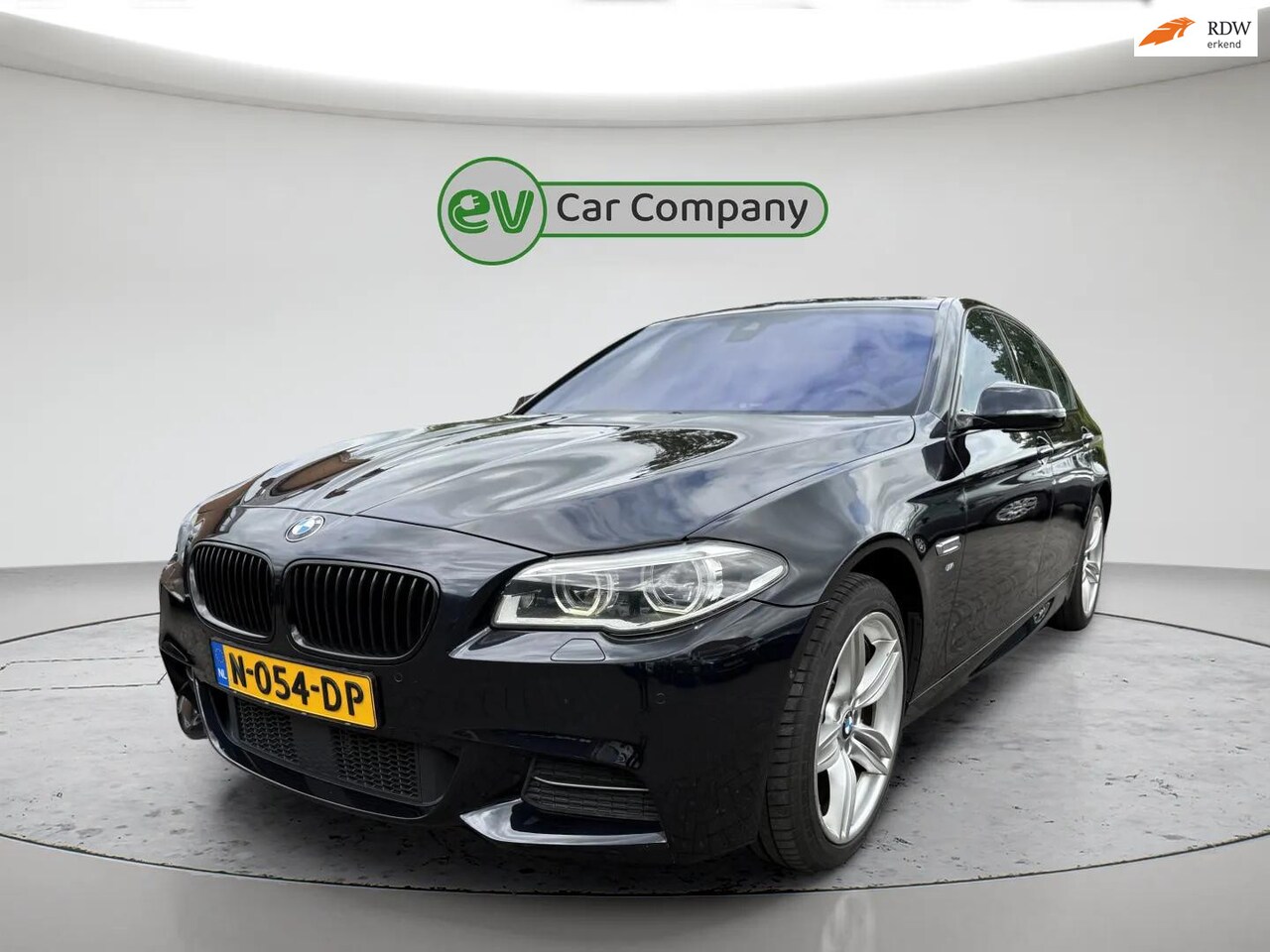 BMW 5-serie - 550xi M Sport Edition | Volledig Onderhouden | Bang & Olufsen | Memory Seats | Camera | He - AutoWereld.nl