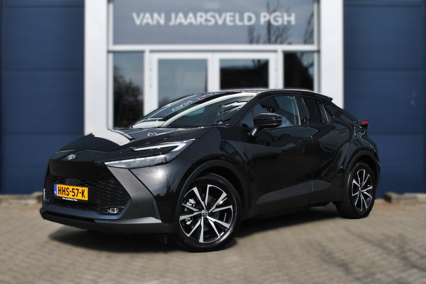 Toyota C-HR - Plug-in Hybrid 220 CVT First Edition | NIEUW - AutoWereld.nl