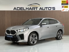 BMW X2 - SDrive20i M Sport 170 PK Mild Hybride Nieuw Model / Navigatie full map / Lederen interieur