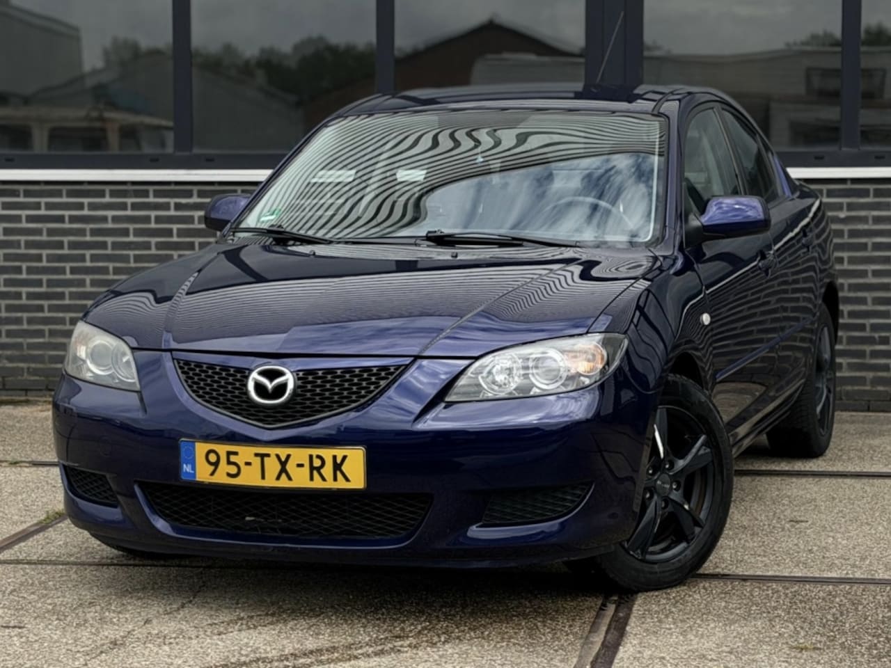 Mazda 3 Sport - 1.6 Touring Sportl. |Clima |CruiseC |1e eigenaar |NAP - AutoWereld.nl