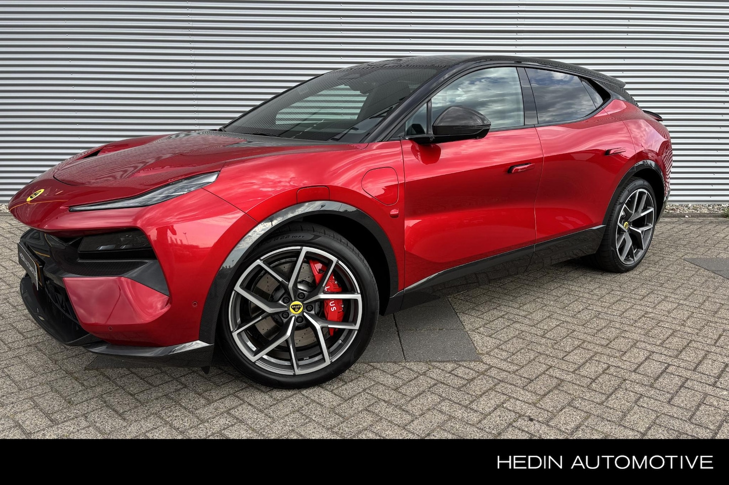 Lotus Eletre - *R 917PK 4WD 112 kWh Trekhaak / Head Up / Pano dak / Vierwielbestuuring / 4wd / Massage st - AutoWereld.nl