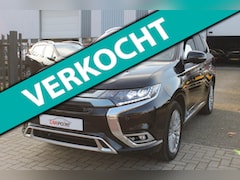 Mitsubishi Outlander - 2.4 PHEV S-Edition Schuifdak 360 Leer LED Navi VOL