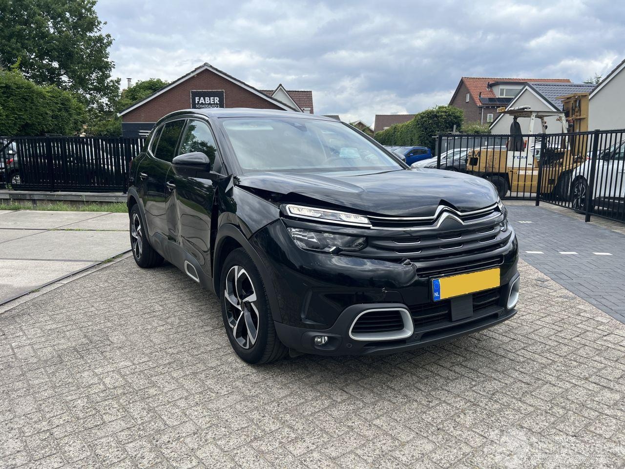 Citroën C5 Aircross - 1.2 PureTech Feel | 52.567 km!! - AutoWereld.nl