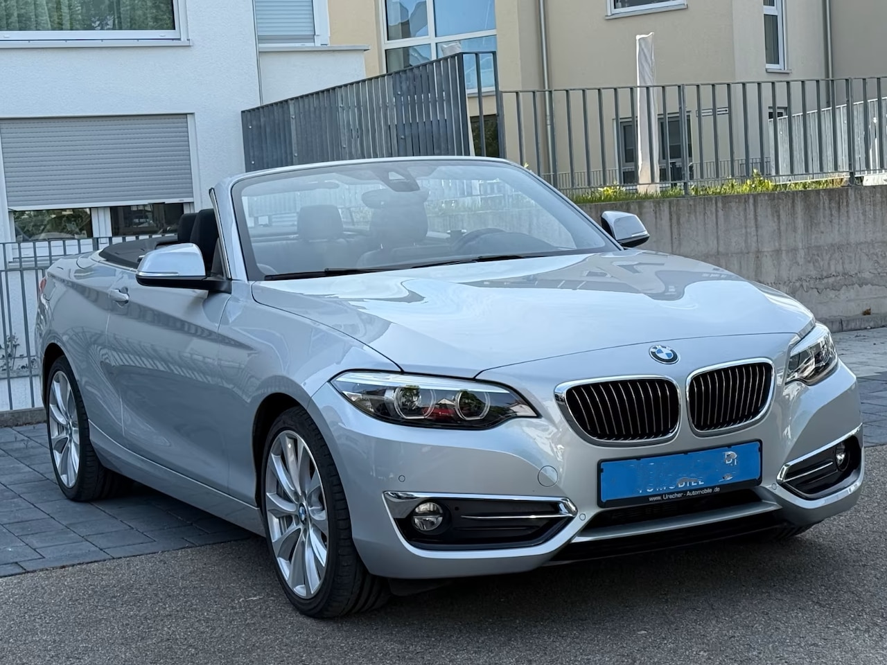 BMW 2-serie Cabrio - 220iA LUXURY ** ADAPT. LED, LEDER, NAVI, VERW. STUUR CAMERA, 18-inch LMV ** UNFALLFREI - S - AutoWereld.nl