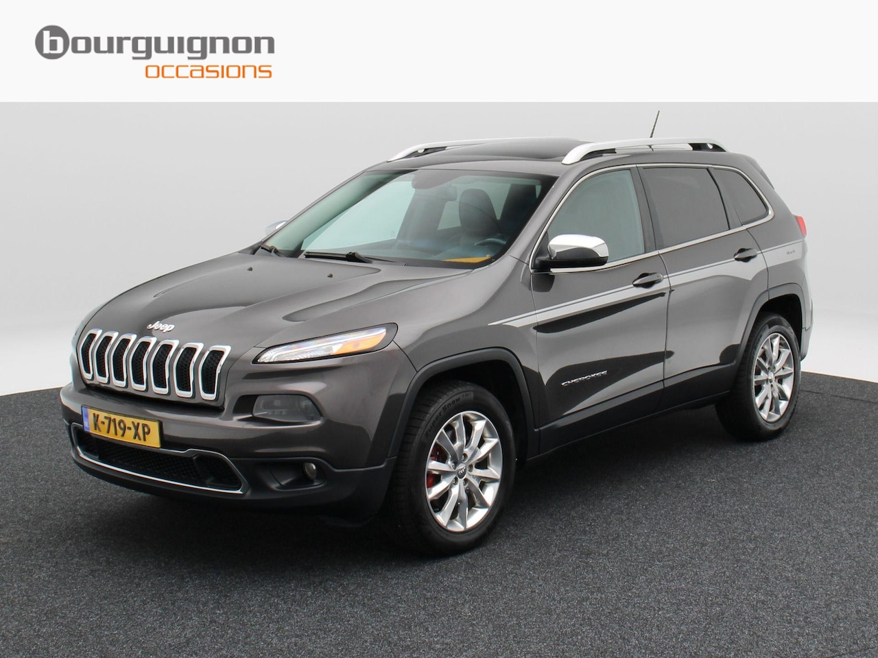 Jeep Cherokee - 187 Pk 4x4 Automaat | Panorama dak | Stoel/Stuurverwarming | Cruise Control | Navigatie | - AutoWereld.nl