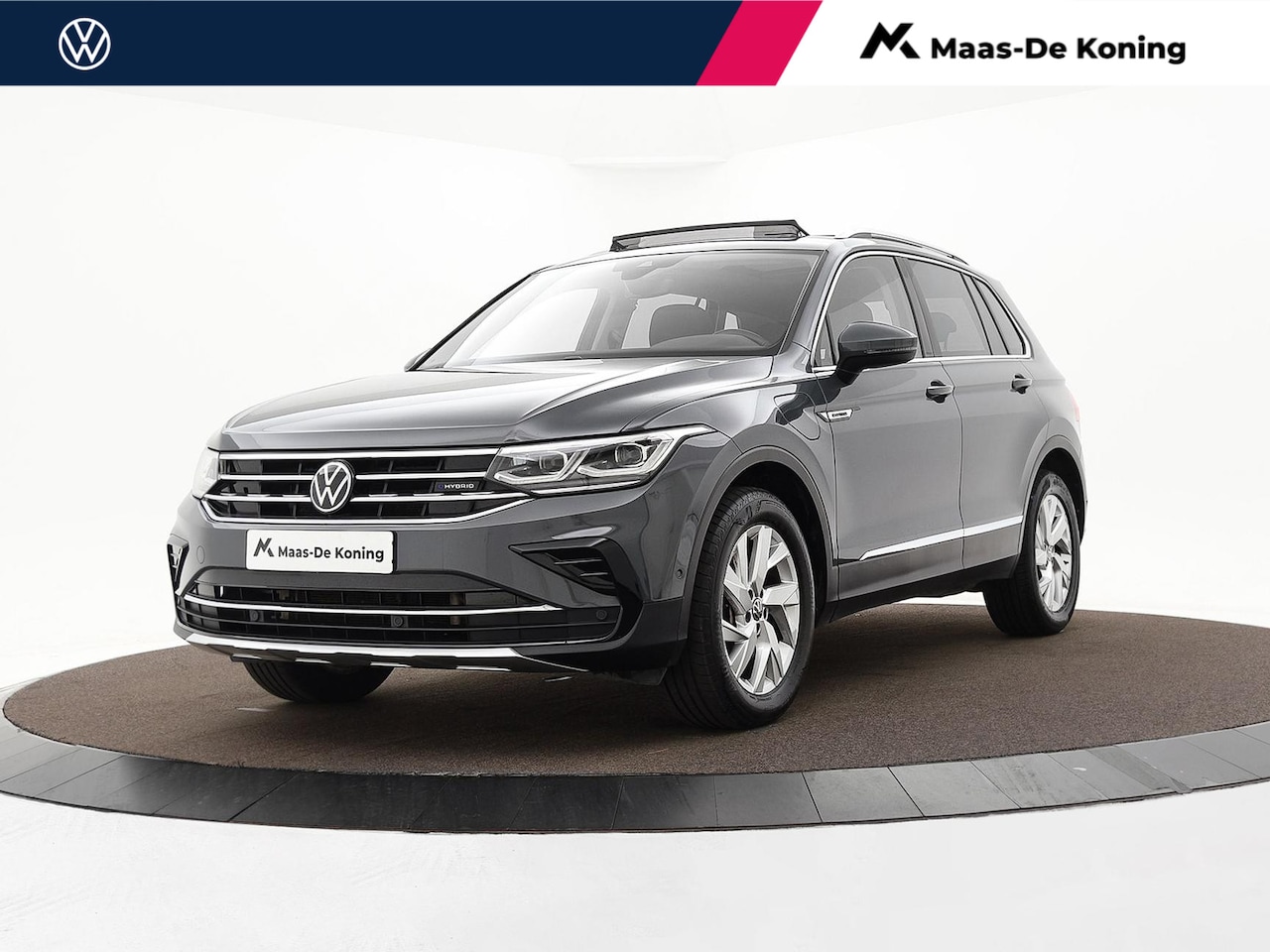 Volkswagen Tiguan - 1.4 TSI 245pk eHybrid Elegance · Panoramadak · Camera · P-Sensoren · Dodehoek Detectie · 1 - AutoWereld.nl