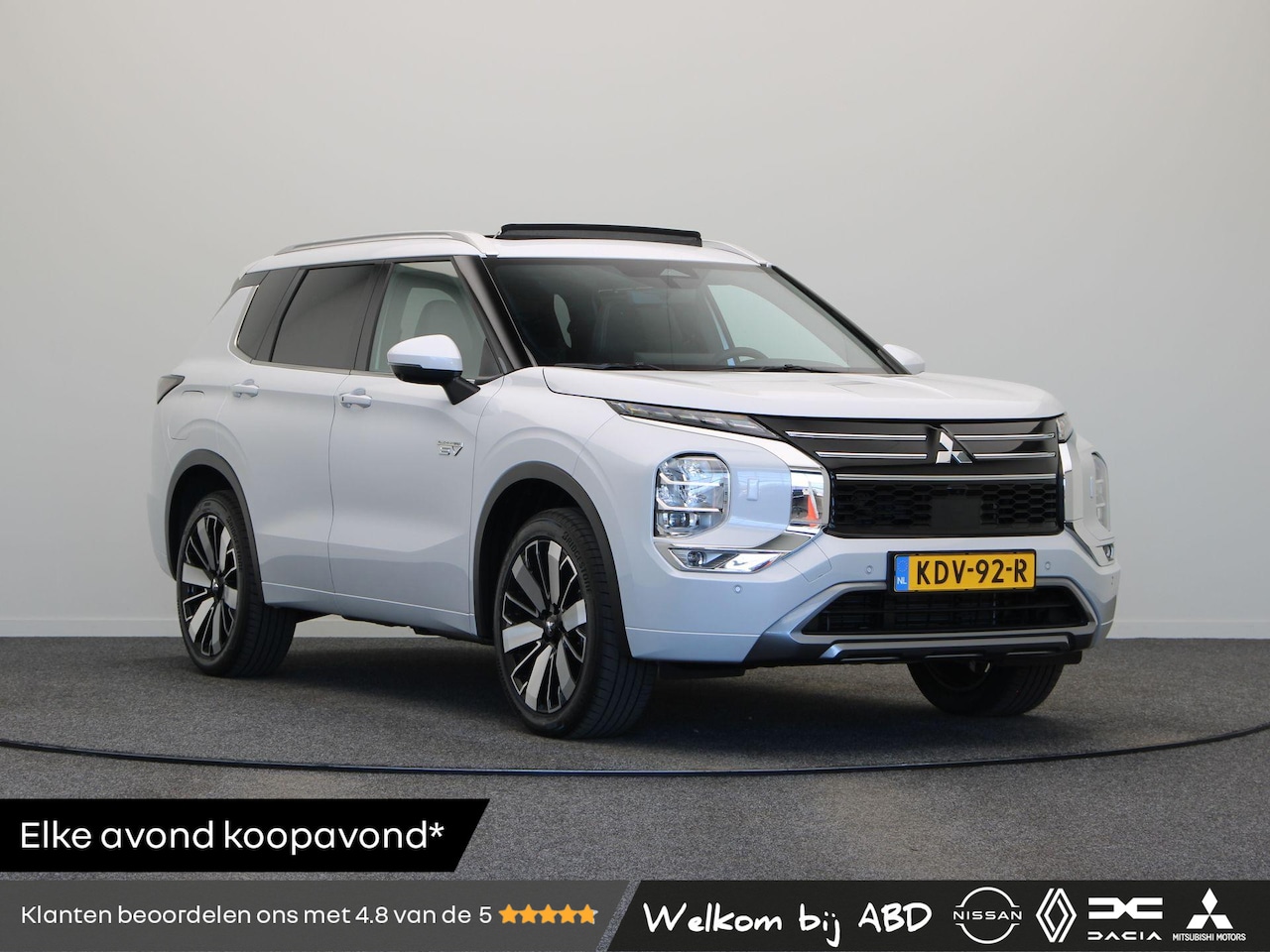 Mitsubishi Outlander - 2.4 PHEV Instyle | Stoelverwarming Voor en Achter | Elektrische Achterklep | Yamaha audio - AutoWereld.nl