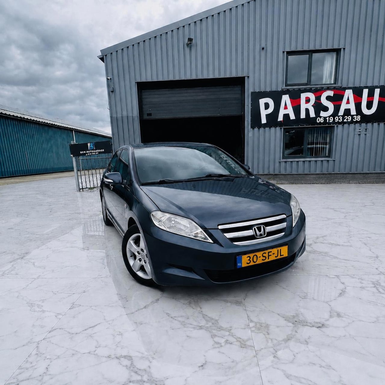 Honda FR-V - 1.7i Comfort Camera+Navi - AutoWereld.nl