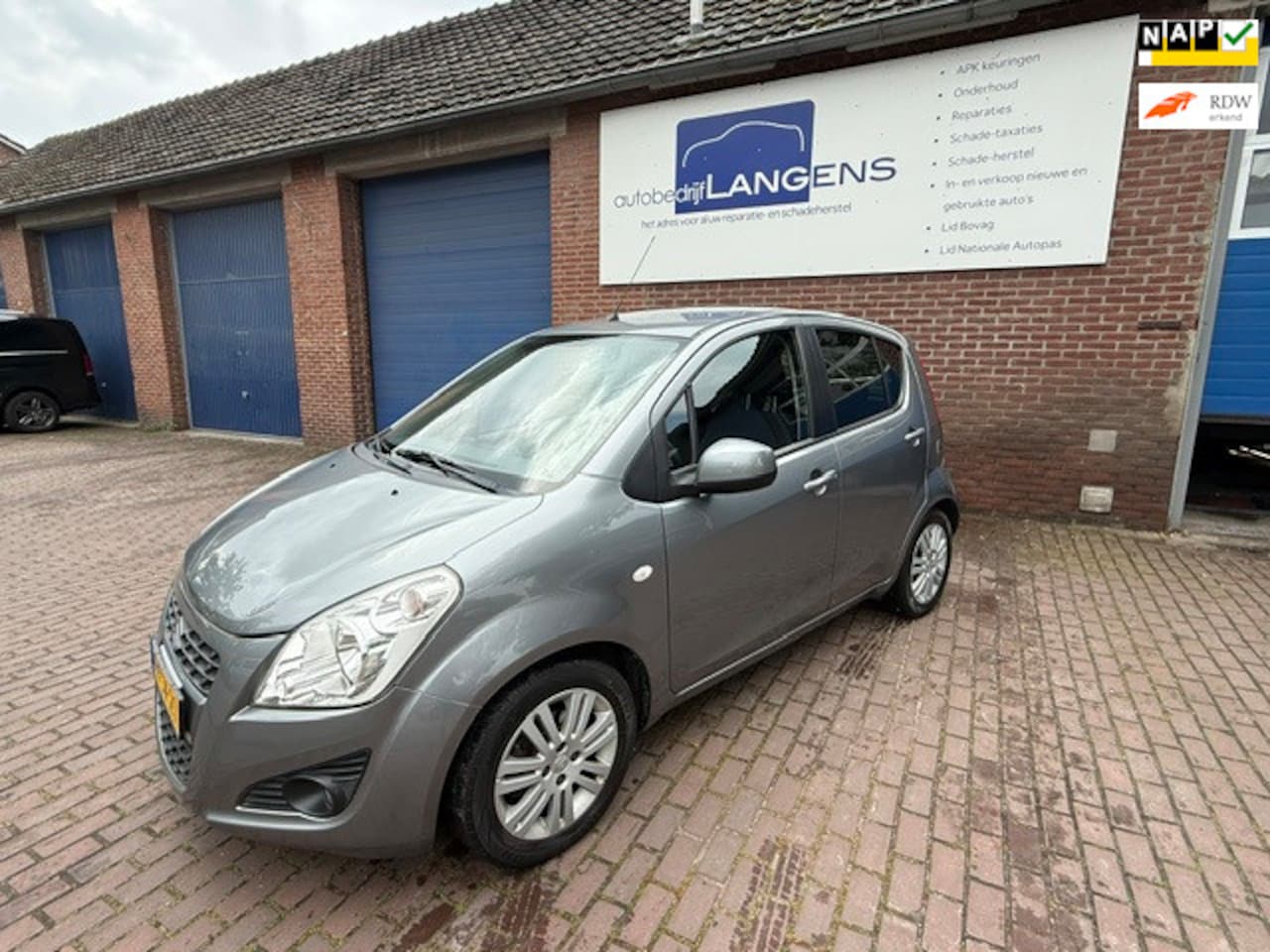 Suzuki Splash - 1.2 Exclusive EASSS Stoelverw. , Keyless, Airco, Lichtmetaal - AutoWereld.nl