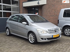 Mercedes-Benz B-klasse - 200 Automaat |Airco |Cruise |Trekhaak