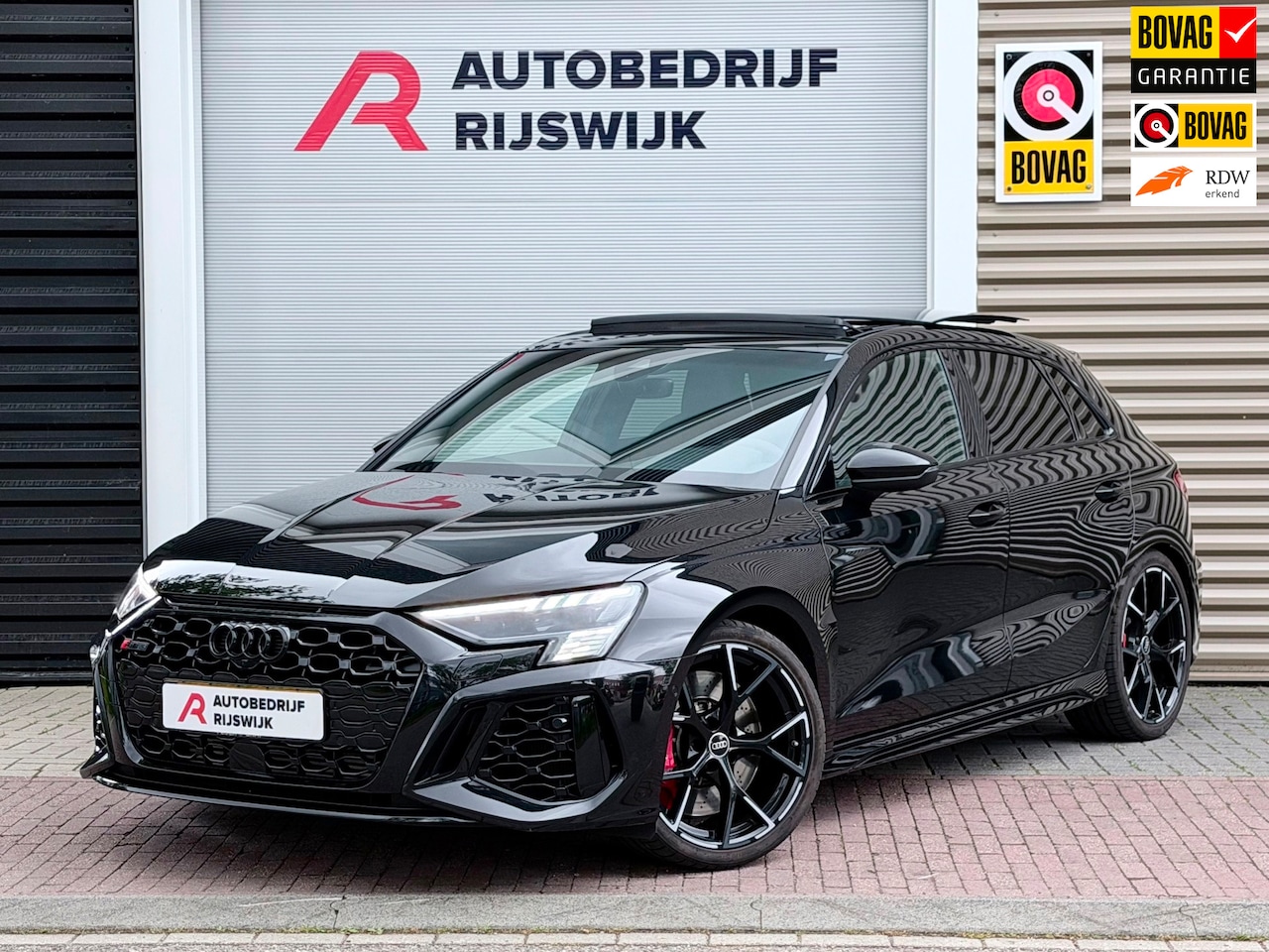 Audi A3 Sportback - 2.5 TFSI RS 3 quattro Pano/B&O/Matrix - AutoWereld.nl