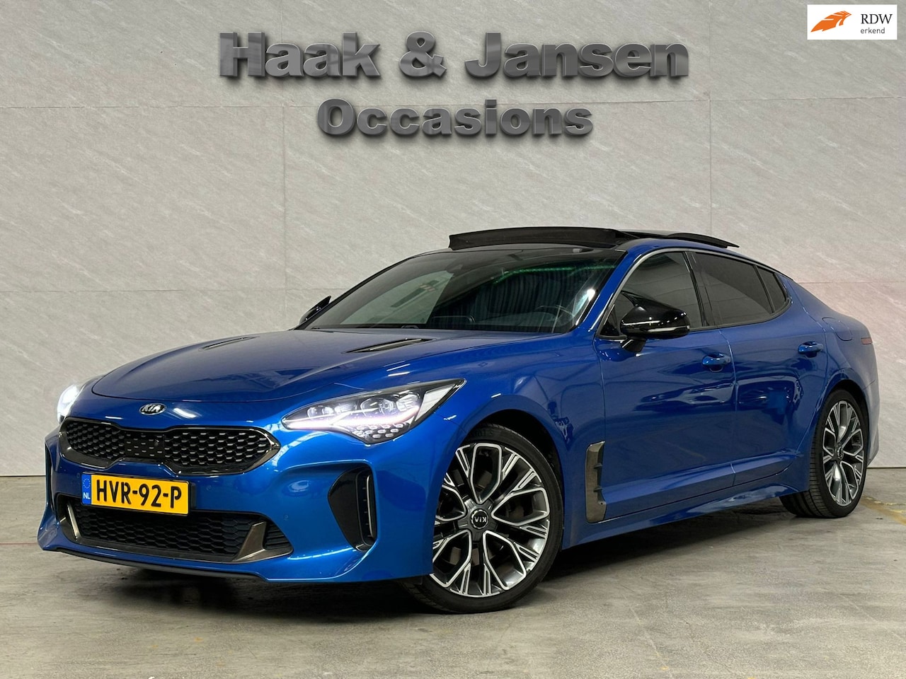 Kia Stinger - GT-Line 2WD - Pano - Leder - Adaptive - Trekhaak - Stoelverwarming - Harman Kardon - AutoWereld.nl
