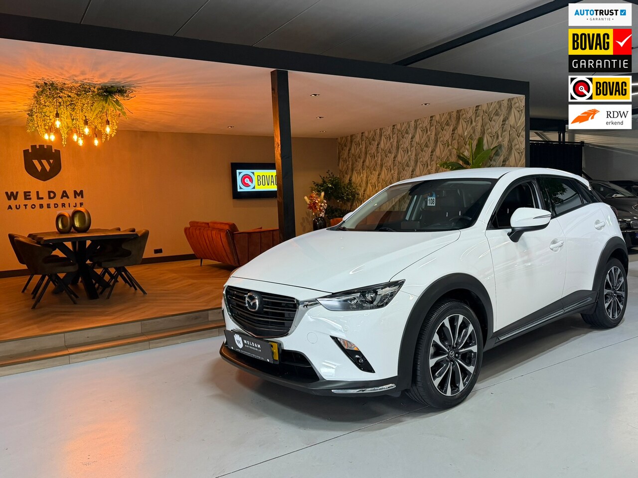 Mazda CX-3 - 2.0 SkyActiv-G Sport-Line|Leder|Head-up|Navi|StoelVW|Lane Assist|LED|18" Velgen|Rijklaar - AutoWereld.nl