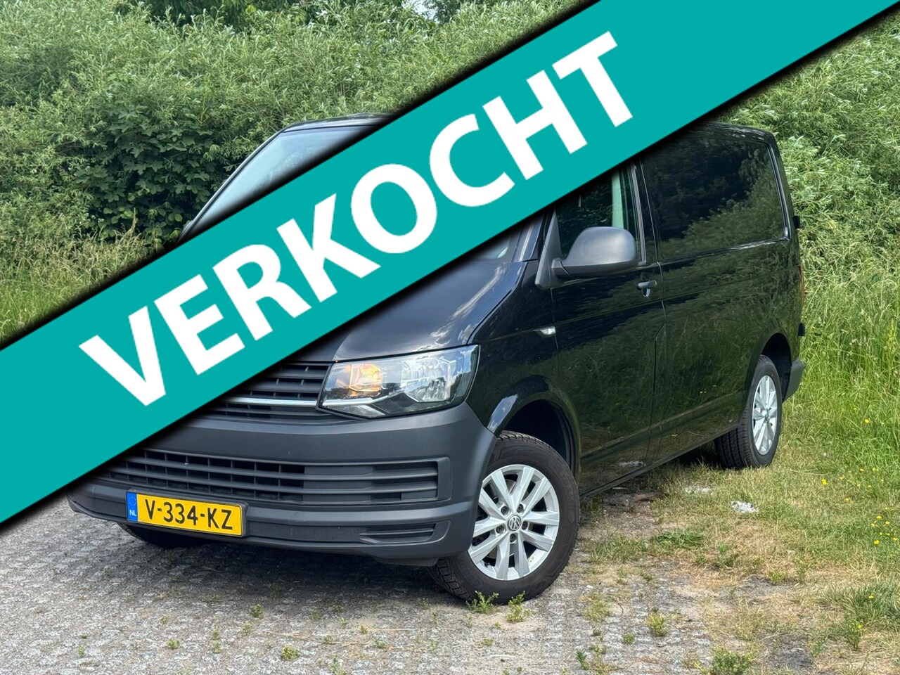 Volkswagen Transporter - 2.0 TDI L1H2 Comfortline / AIRCO/ - AutoWereld.nl