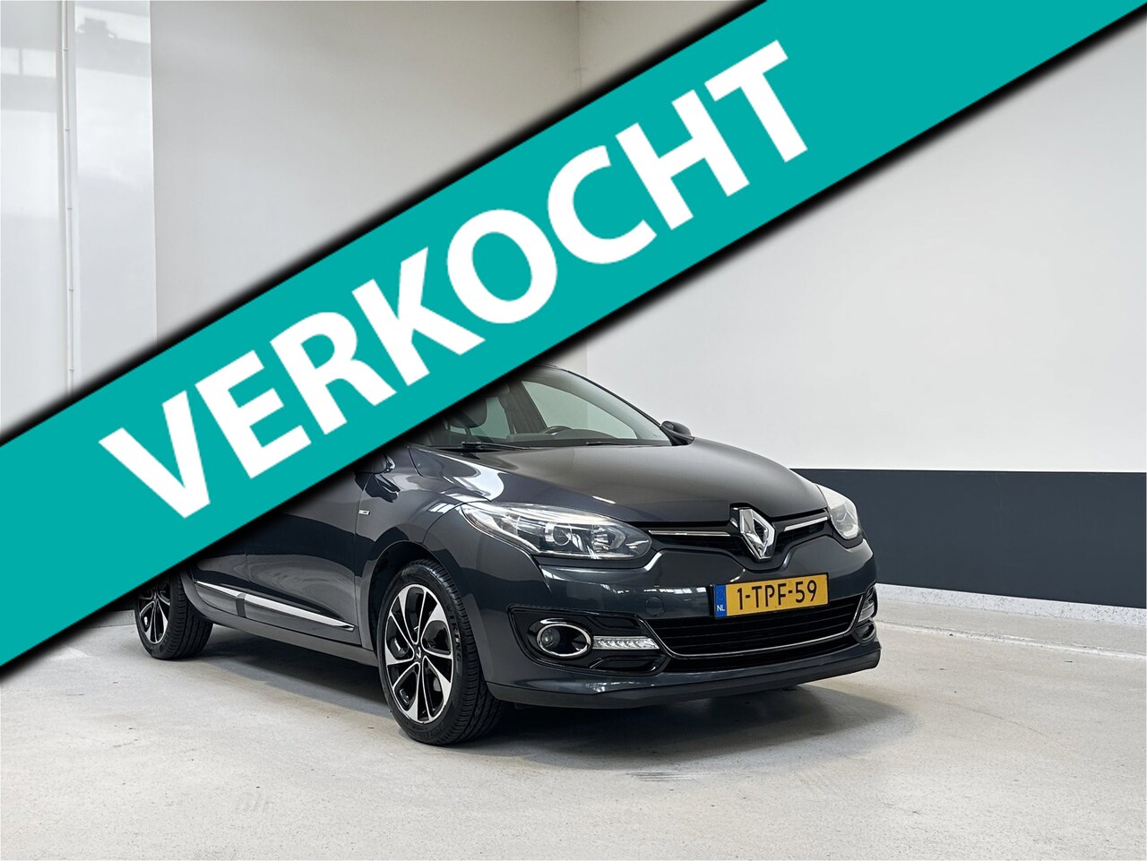 Renault Mégane - 1.2 TCe Bose | Navigatie | PDC | Trekhaak | NL | - AutoWereld.nl