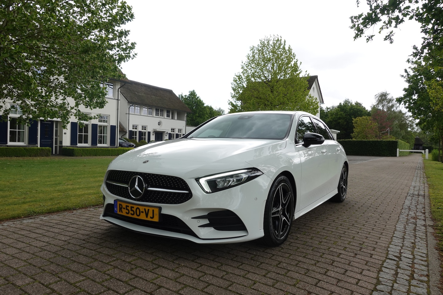 Mercedes-Benz A-klasse - 180 AMG Line 180 AMG Line - AutoWereld.nl