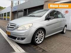 Mercedes-Benz B-klasse - B170 AUTOMAAT AIRCO LMV PDC RIJDT GOED APK 11-2026