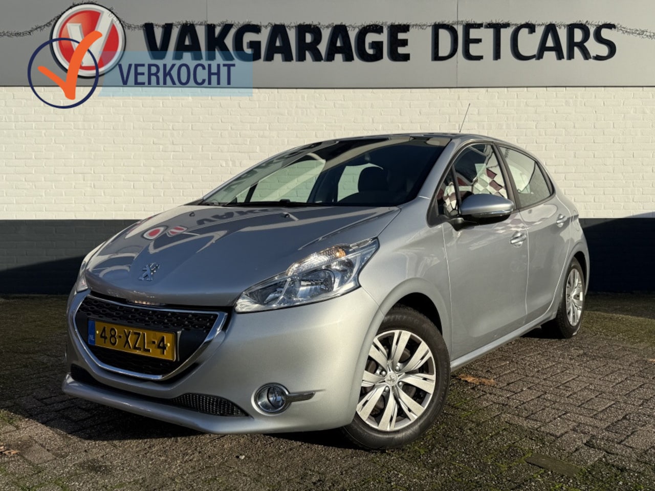 Peugeot 208 - 1.4 Vti Envy 1.4 VTi Envy - AutoWereld.nl