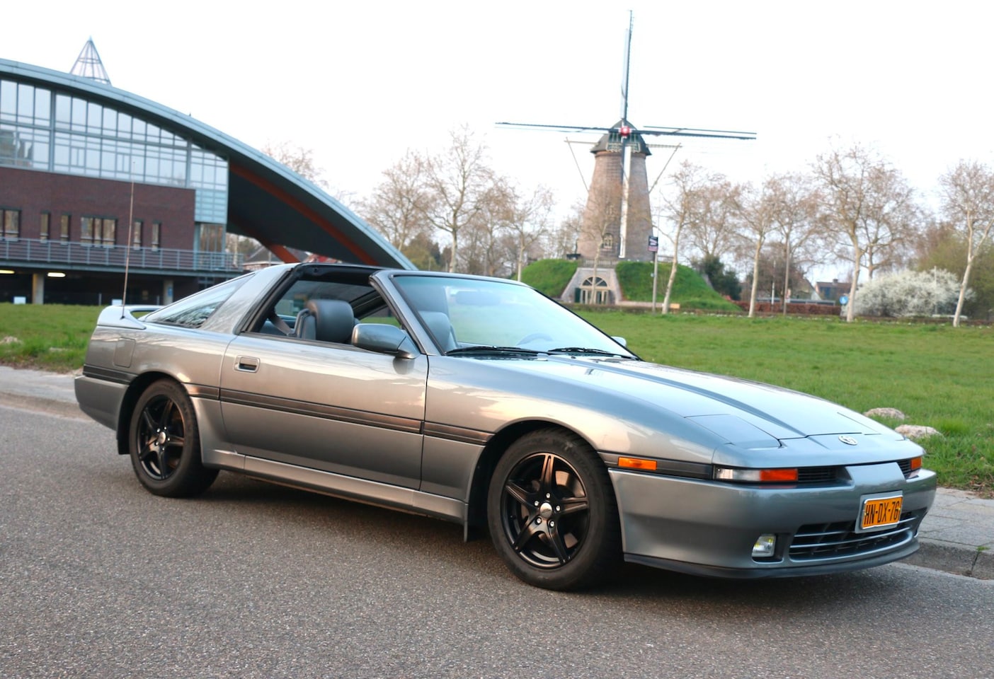Toyota Supra - 3.0 I Targa bj1991 met maar 40206km voor de liefhebber in absolute nieuw staat technisch i - AutoWereld.nl