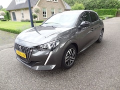 Peugeot 208 - 1.2 PureTech Allure Pack 5453km ! Stoelverw Carplay Camera Radar Pdc Digital dashbord Led Licht