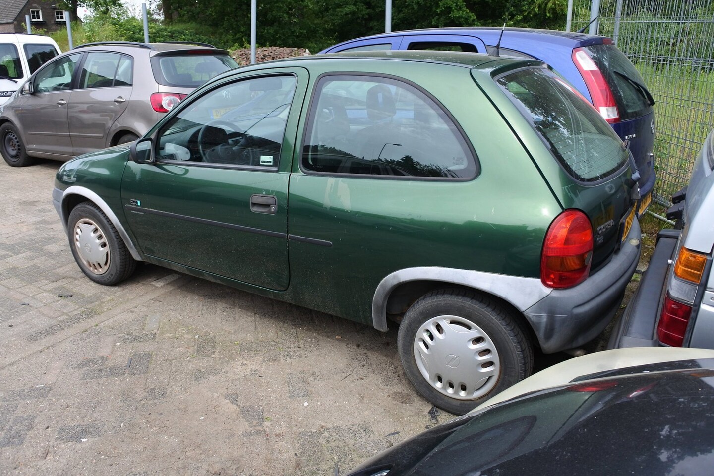 Opel Corsa - 1.2i Eco apk 30-9-2026 start en rijd goed 132 dkm - AutoWereld.nl