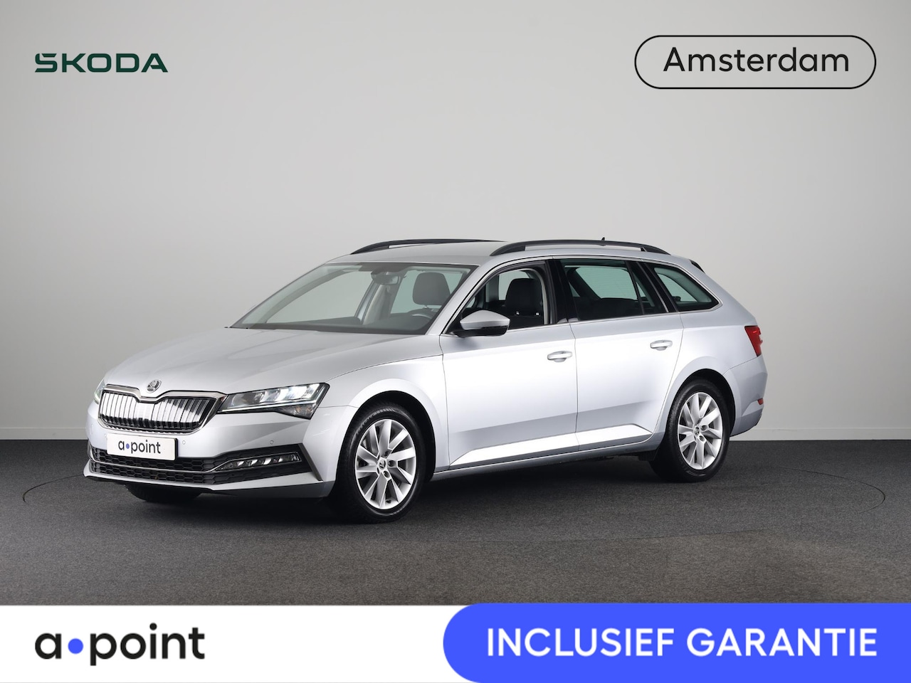Skoda Superb Combi - 1.4 TSI iV Business Edition 218PK PHEV | Navigatie | Parkeersensoren | Stoelverwarming | K - AutoWereld.nl