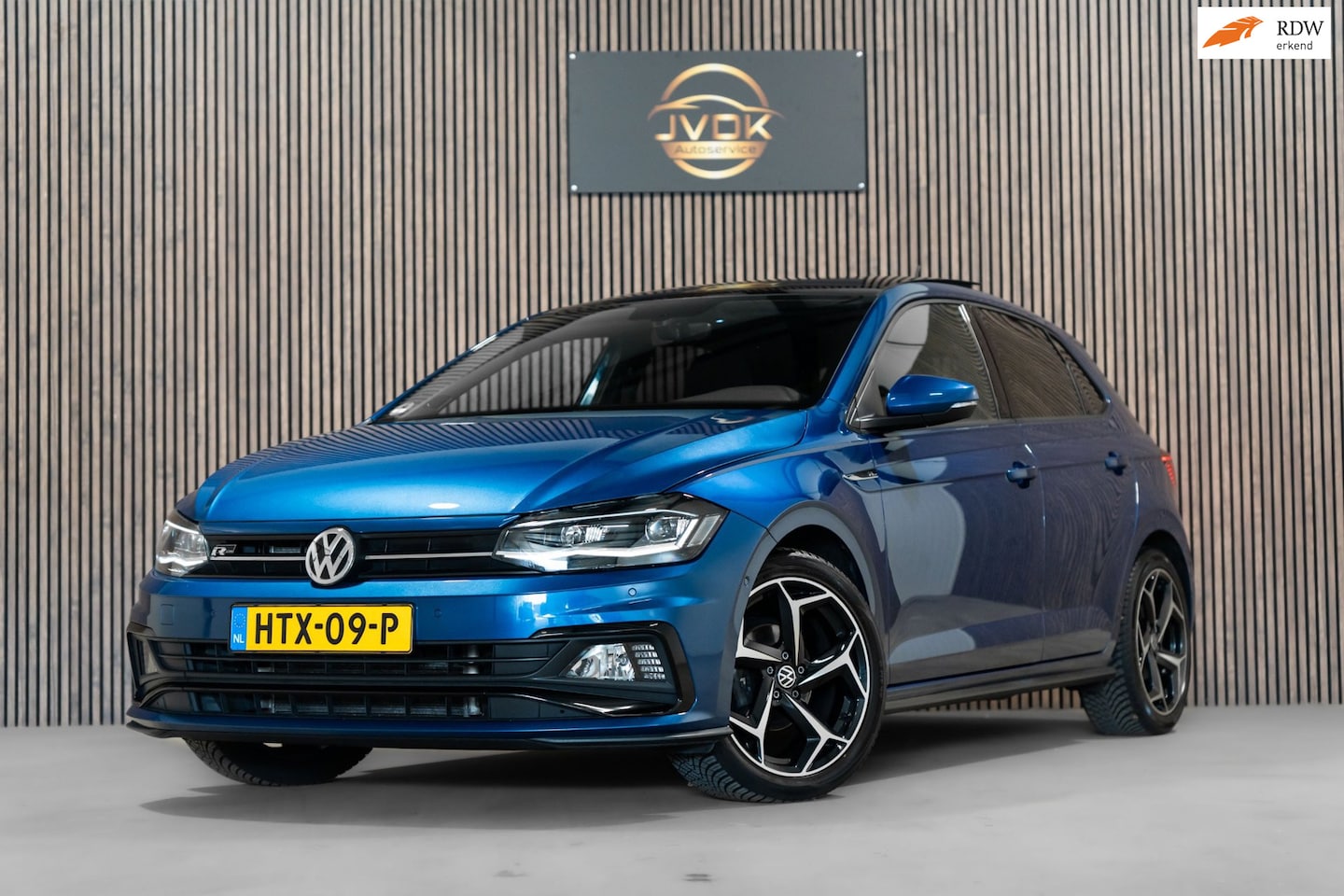 Volkswagen Polo - 1.0 TSI R-line DSG Pano Led Navi Camera - AutoWereld.nl