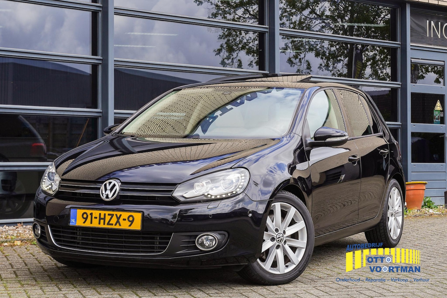 Volkswagen Golf - 1.4 TSI Highline Aut. Bijzonder! Xenon|Leder|1e eig.|NL-auto| - AutoWereld.nl