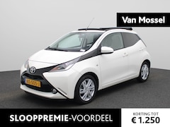 Toyota Aygo - 1.0 VVT-i x-wave | Cruise Control | Achteruitrijcamera | Bluetooth | Keyless | Airco | Bi