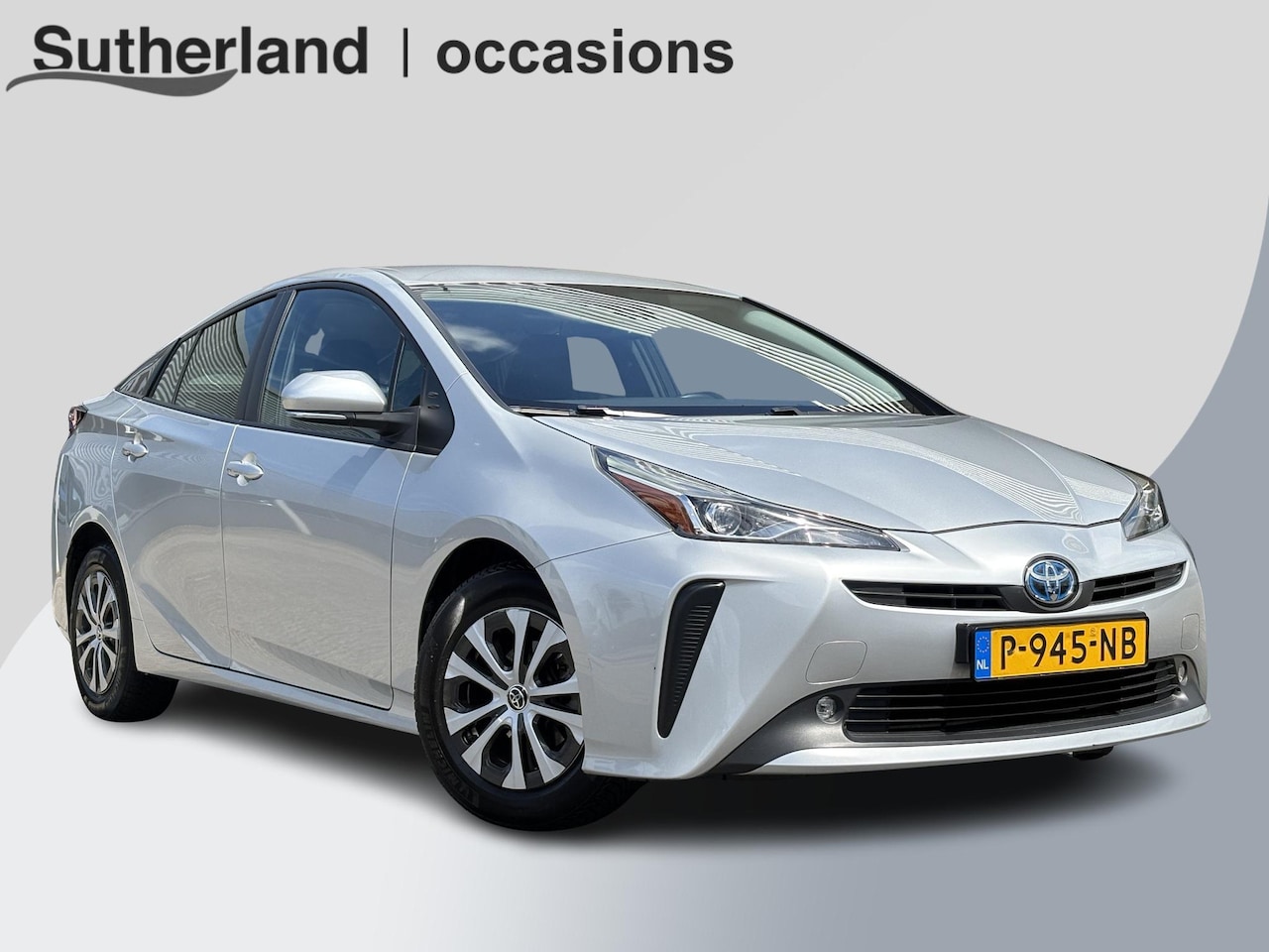 Toyota Prius - 1.8 Dynamic HEV | BTW Auto | Stoelverwarming | Head-Up | Camera | Dodehoeksensoren | - AutoWereld.nl