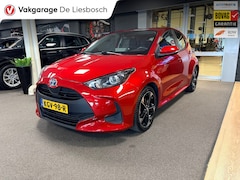 Toyota Yaris - 1.5 Hybrid 115 Active / navi / camera / clima / cruisec / dealer onderhouden