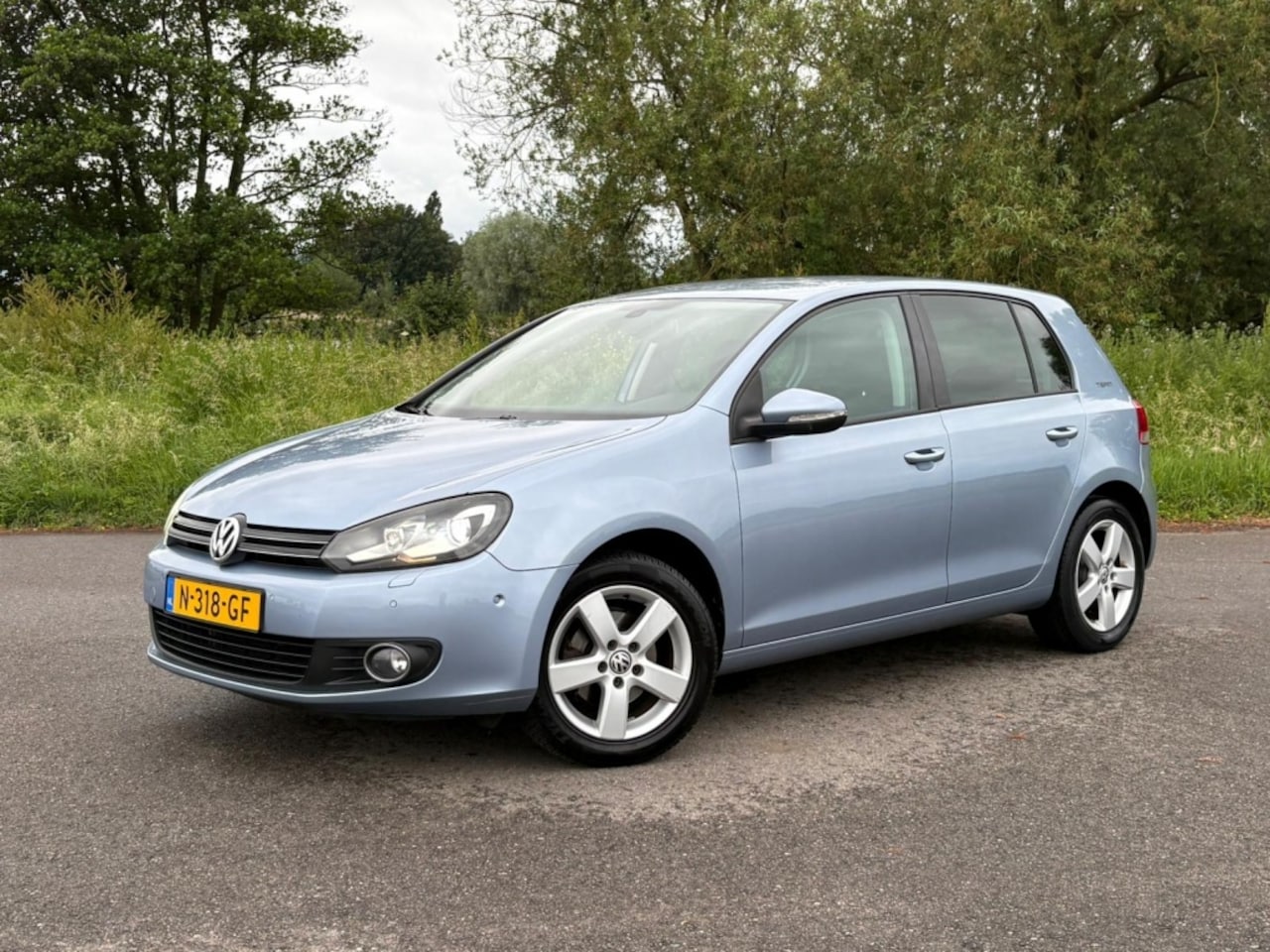 Volkswagen Golf - 1.2 TSI HighLine Xenon Stoelvw NAVI Cruise Clima - AutoWereld.nl