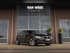 BMW 3-serie - 320i Edition Sport Line Shadow Executive | 2e eigenaar | NL auto | Cruise control | Apple