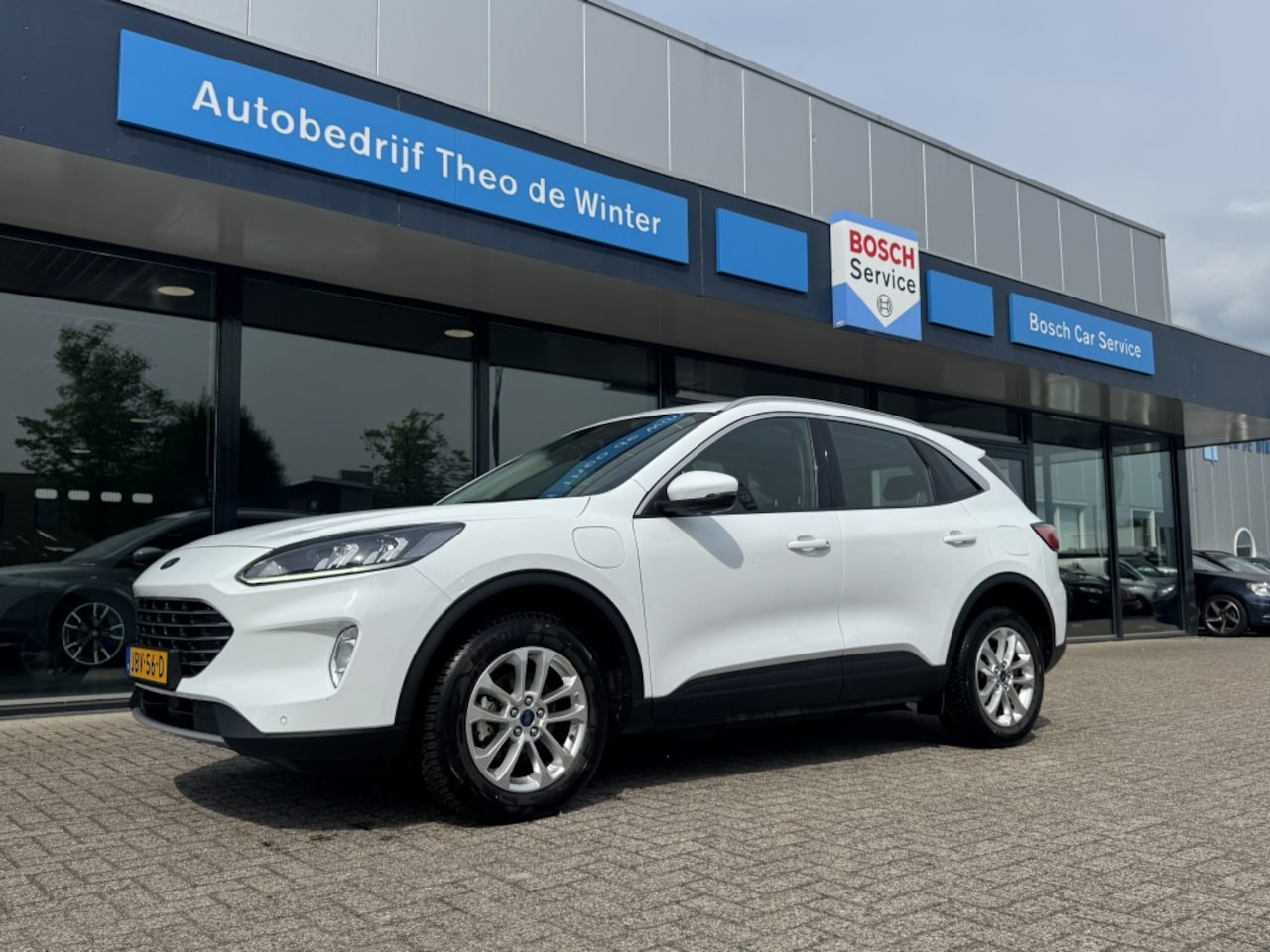 Ford Kuga - 2.5 PHEV Titanium 2.5 PHEV Titanium - AutoWereld.nl