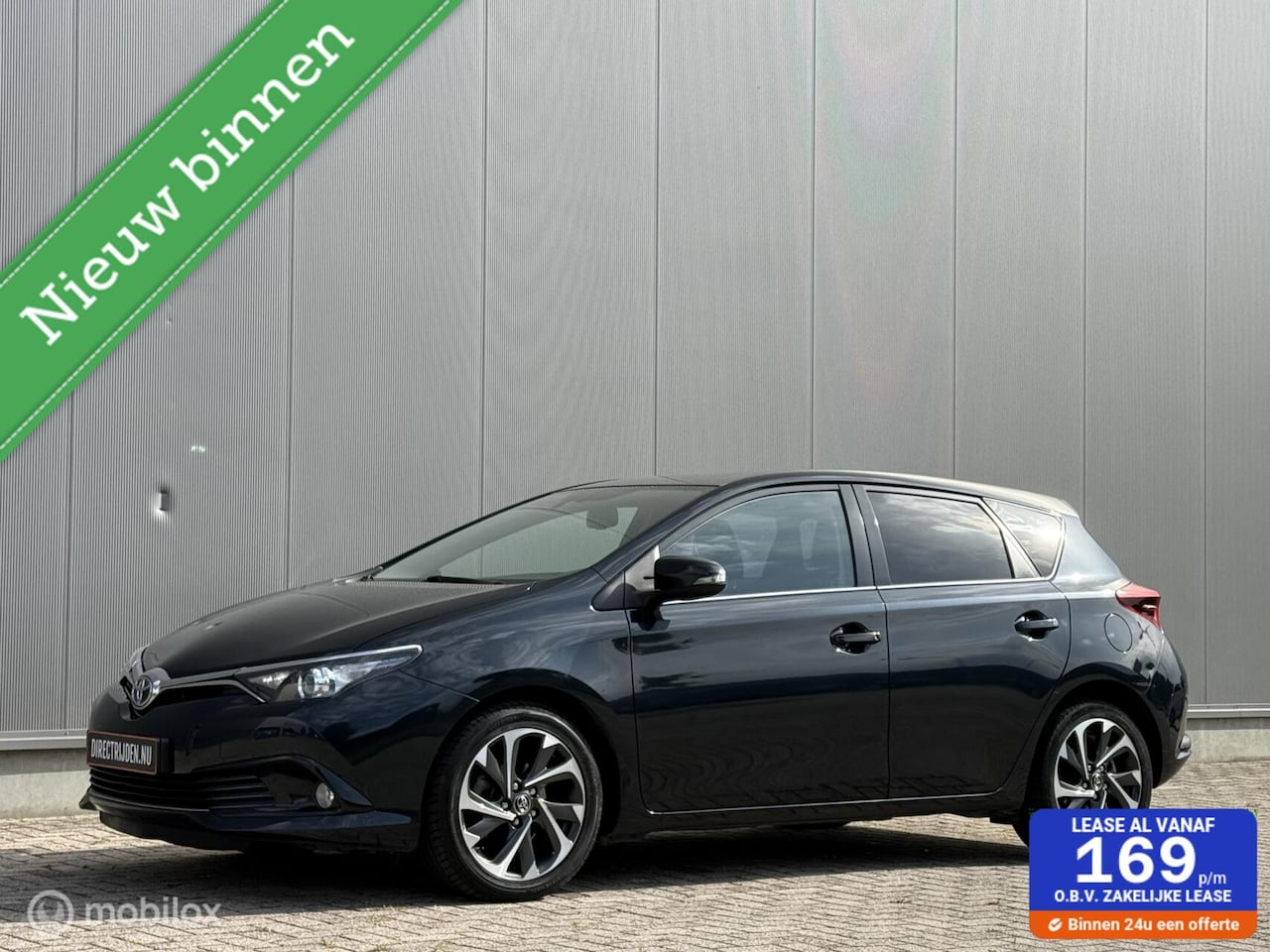 Toyota Auris - 1.8 Hybrid 2016 | beurt gehad | facelift model - AutoWereld.nl
