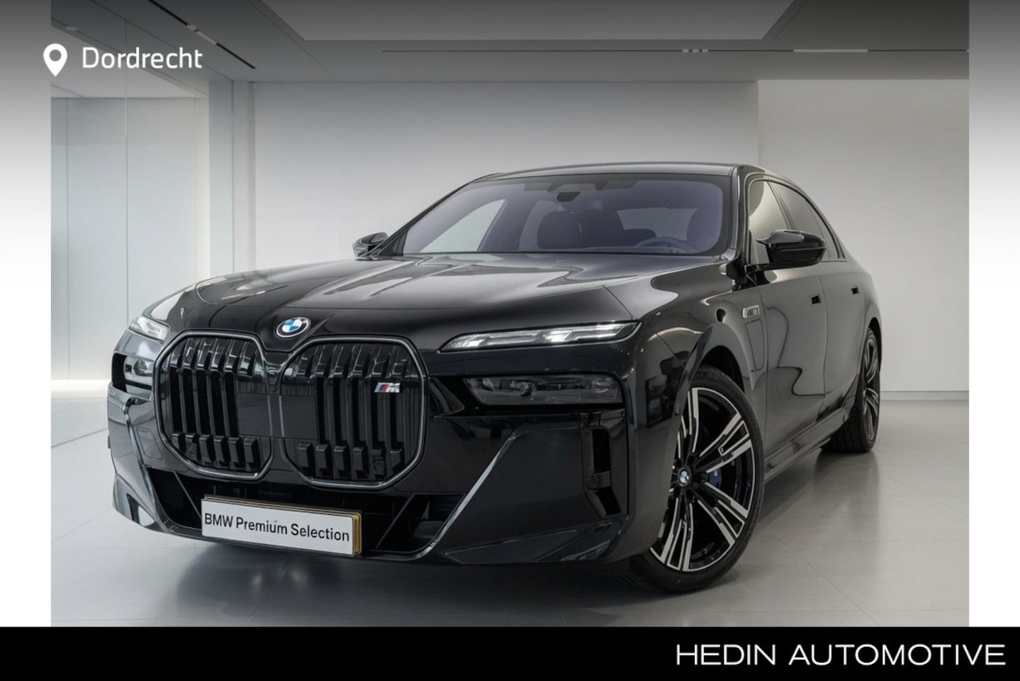 BMW 7-serie - M760e xDrive | Trekhaak | Kristal | Glow | Sky Lounge | Bowers & Wilkins | Gran Lusso Inte - AutoWereld.nl