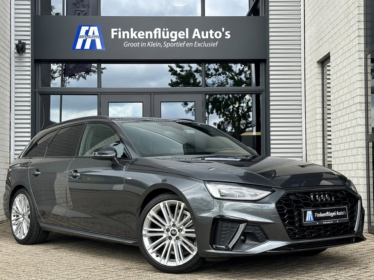 Audi A4 Avant - 35 TFSI S-line Optiek-Zwart |RS-seats |Massage |Virtual |Sfeer |Navi | - AutoWereld.nl