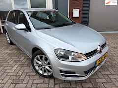 Volkswagen Golf - 1.2 TSI Business Edition / Navi / Camera / leder / Stoelverw / Cruise / PDC