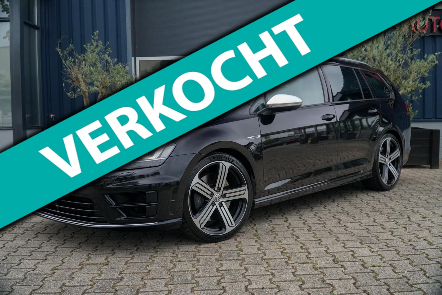 Volkswagen Golf Variant - 2.0 TSI R 301PK! - AutoWereld.nl