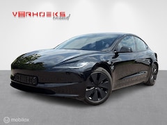 Tesla Model 3 - Premium Long Range AWD 78 kWh + Trekhaak