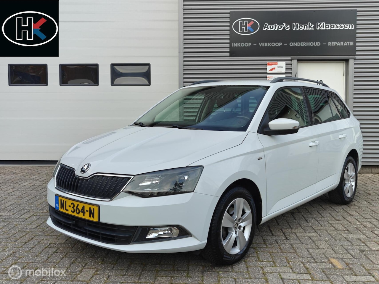 Skoda Fabia Combi - 1.2TSi 90pk Drive Clima Navi LM15 PDC NAP - AutoWereld.nl