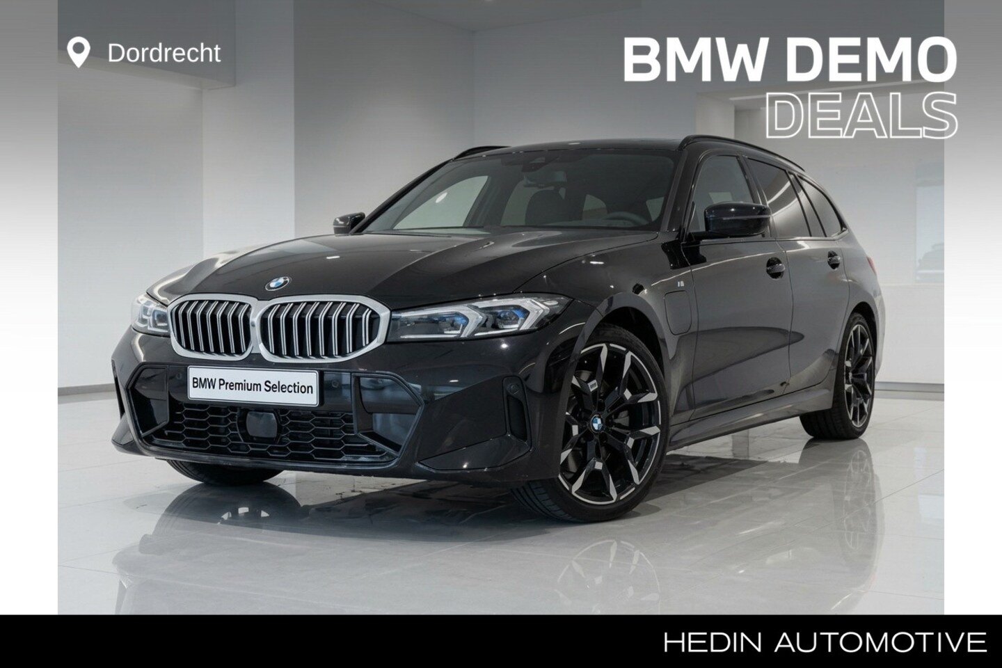 BMW 3-serie Touring - 330e M-Sport | 19" | Pano | Harman Kardon | Trekhaak | Nu 60.895,- - AutoWereld.nl
