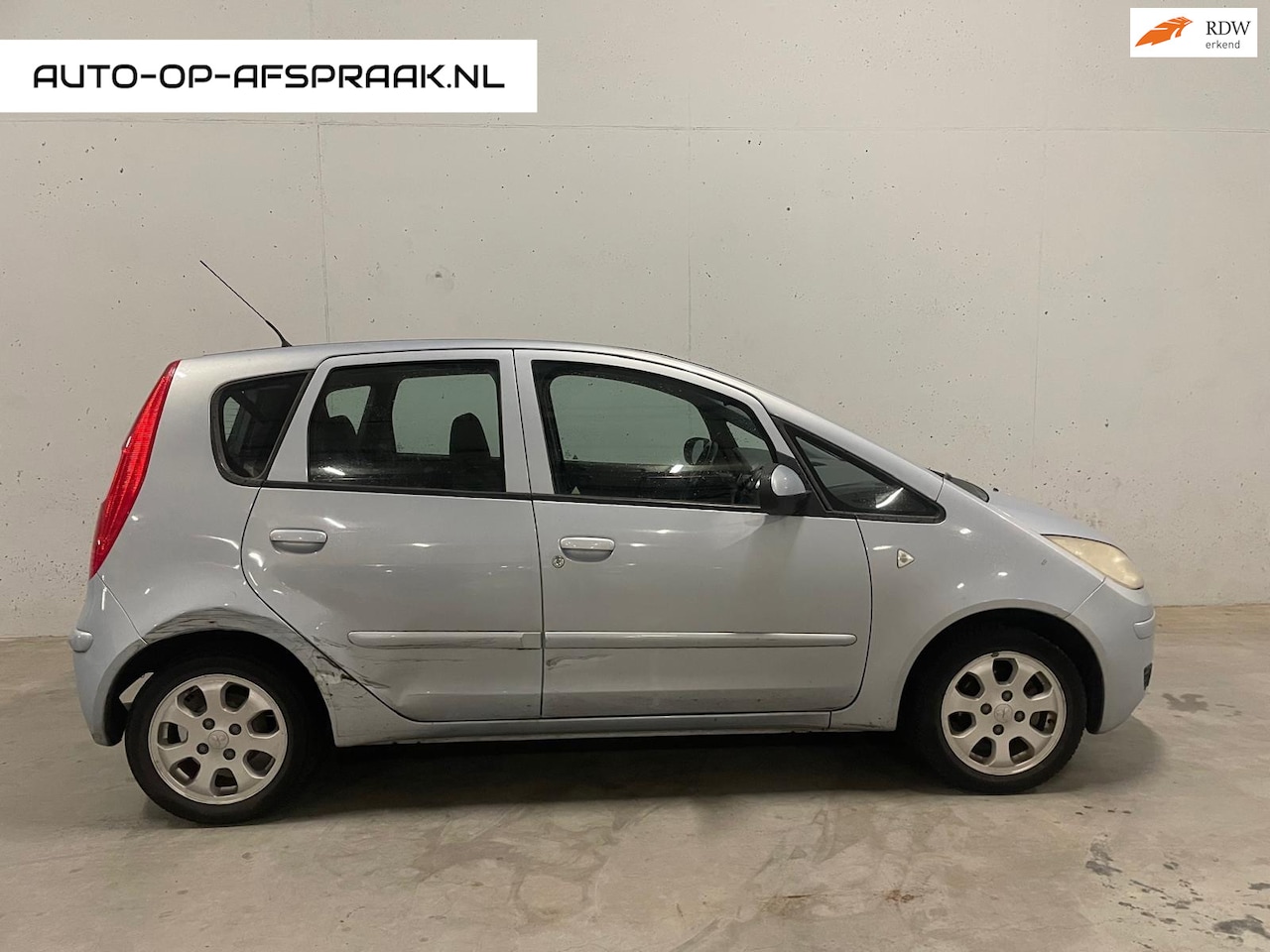 Mitsubishi Colt - 1.3 Automaat Airco 5drs. PDC - AutoWereld.nl