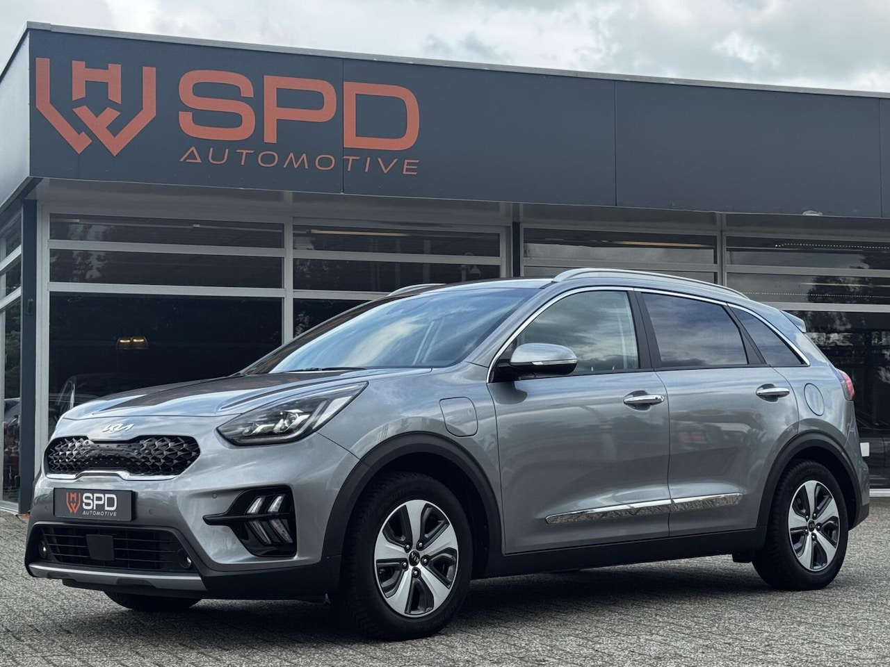 Kia Niro - 1.6GDi PHEV DynamicPlusLine|Trekhaa|Carplay|LED|ACC - AutoWereld.nl